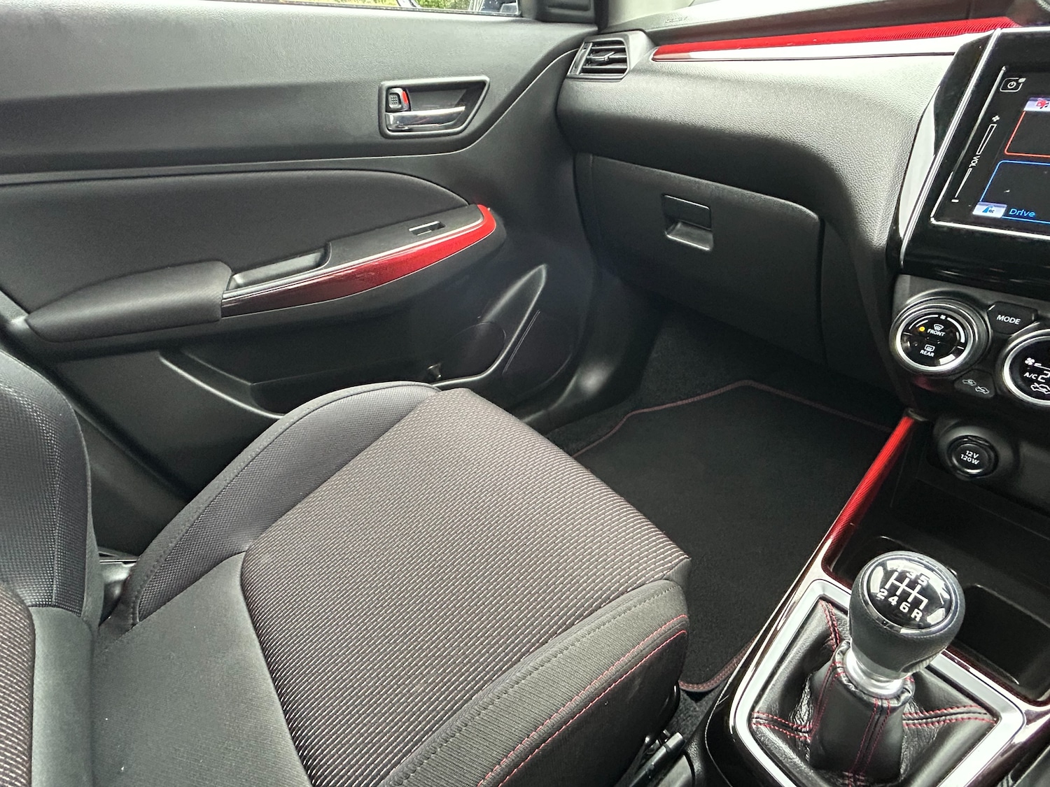 Used Suzuki Swift 2022 for sale - 77849102: Photo 55