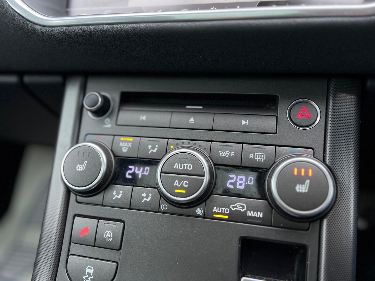 Used Land Rover Range Rover Evoque 2018 for sale - 77447672: Photo 39