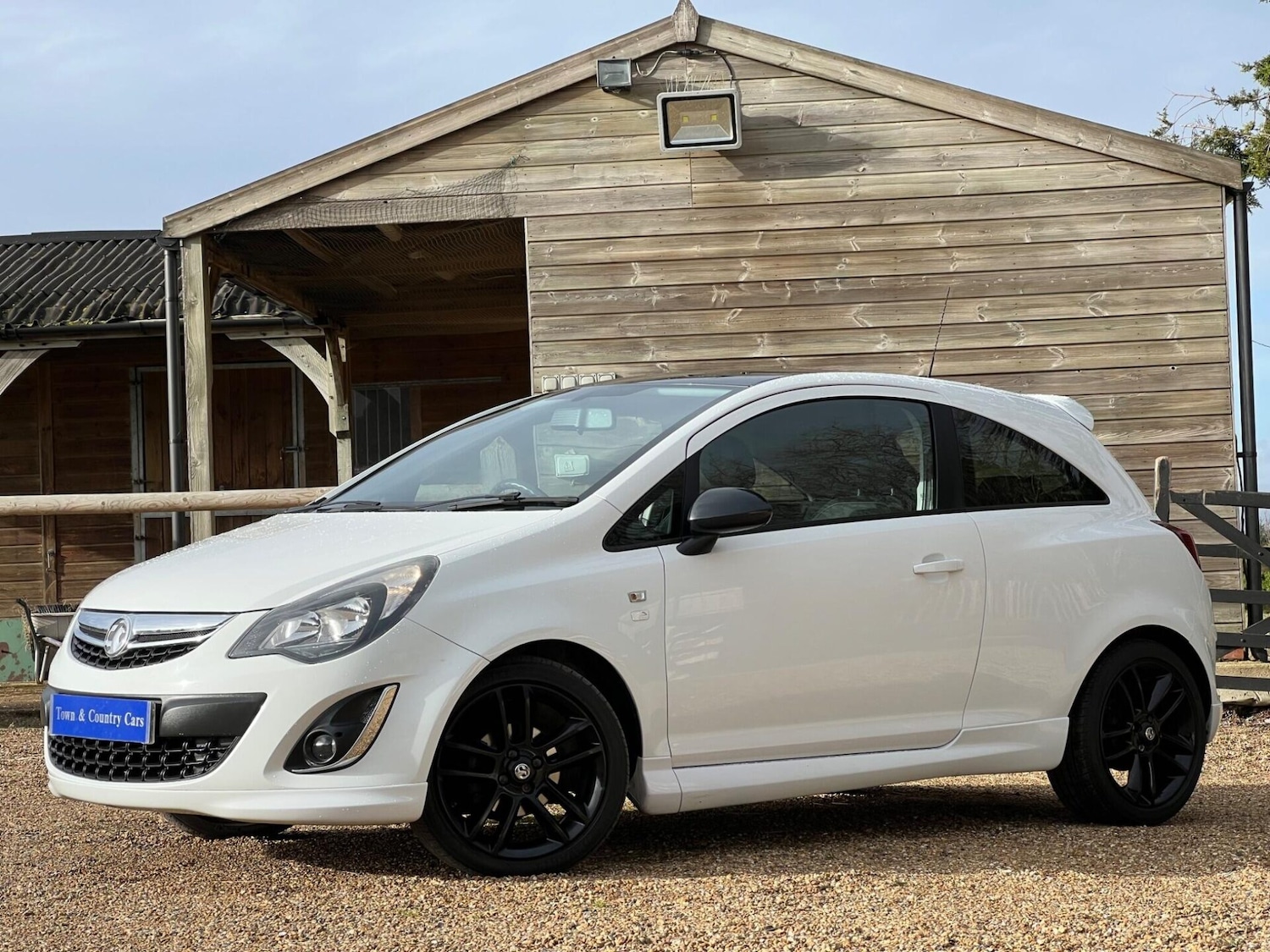 Used Vauxhall Corsa 2013 for sale - 77431136: Photo 3