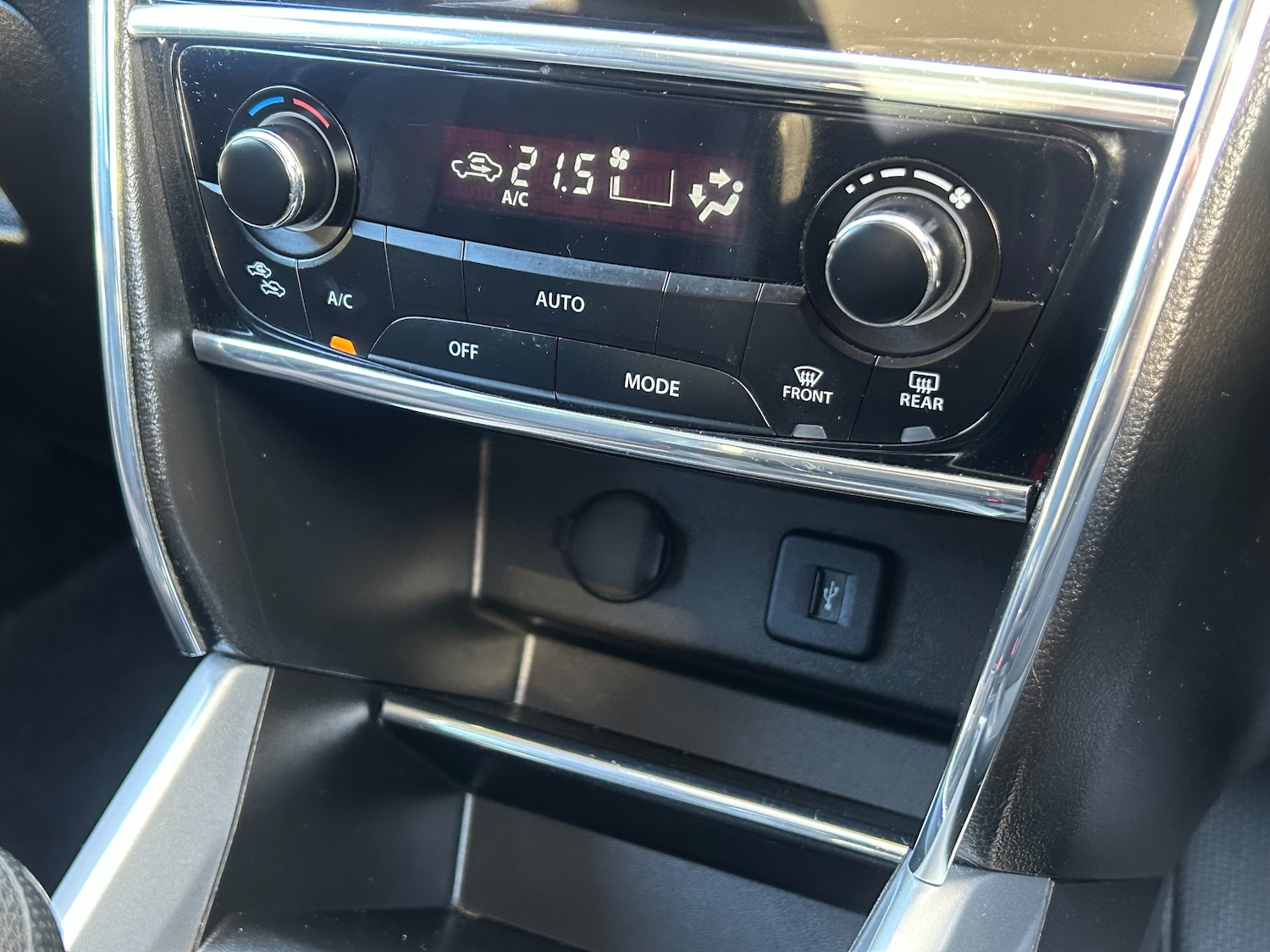 Used Suzuki Vitara 2015 for sale - 76719086: Photo 51