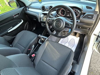 Used Suzuki Swift 2020 for sale - 76719082: Photo