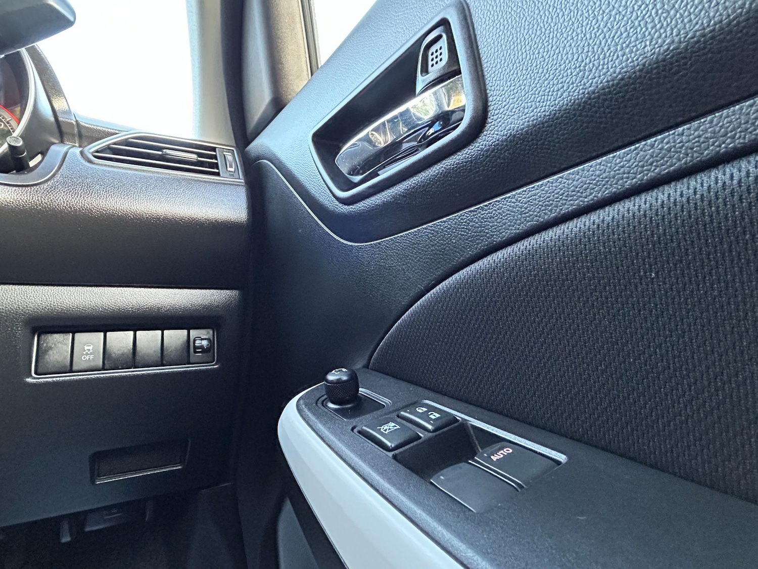 Used Suzuki Swift 2020 for sale - 76719082: Photo 31