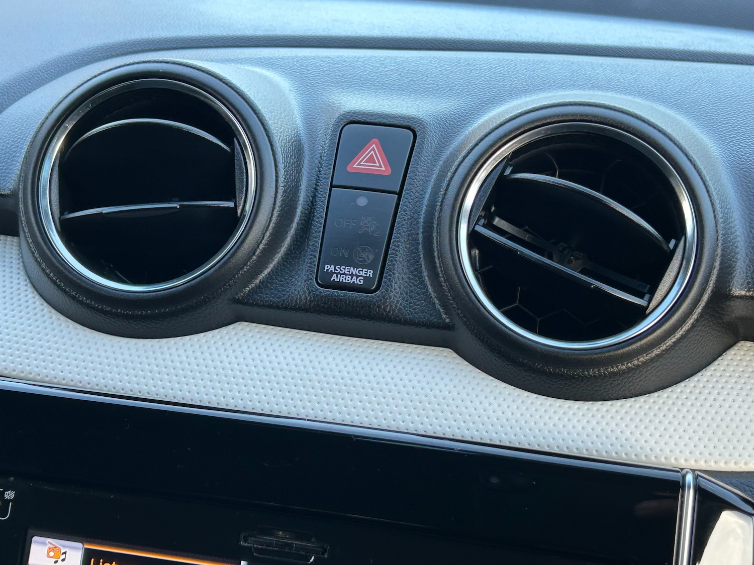 Used Suzuki Swift 2020 for sale - 76719082: Photo 45