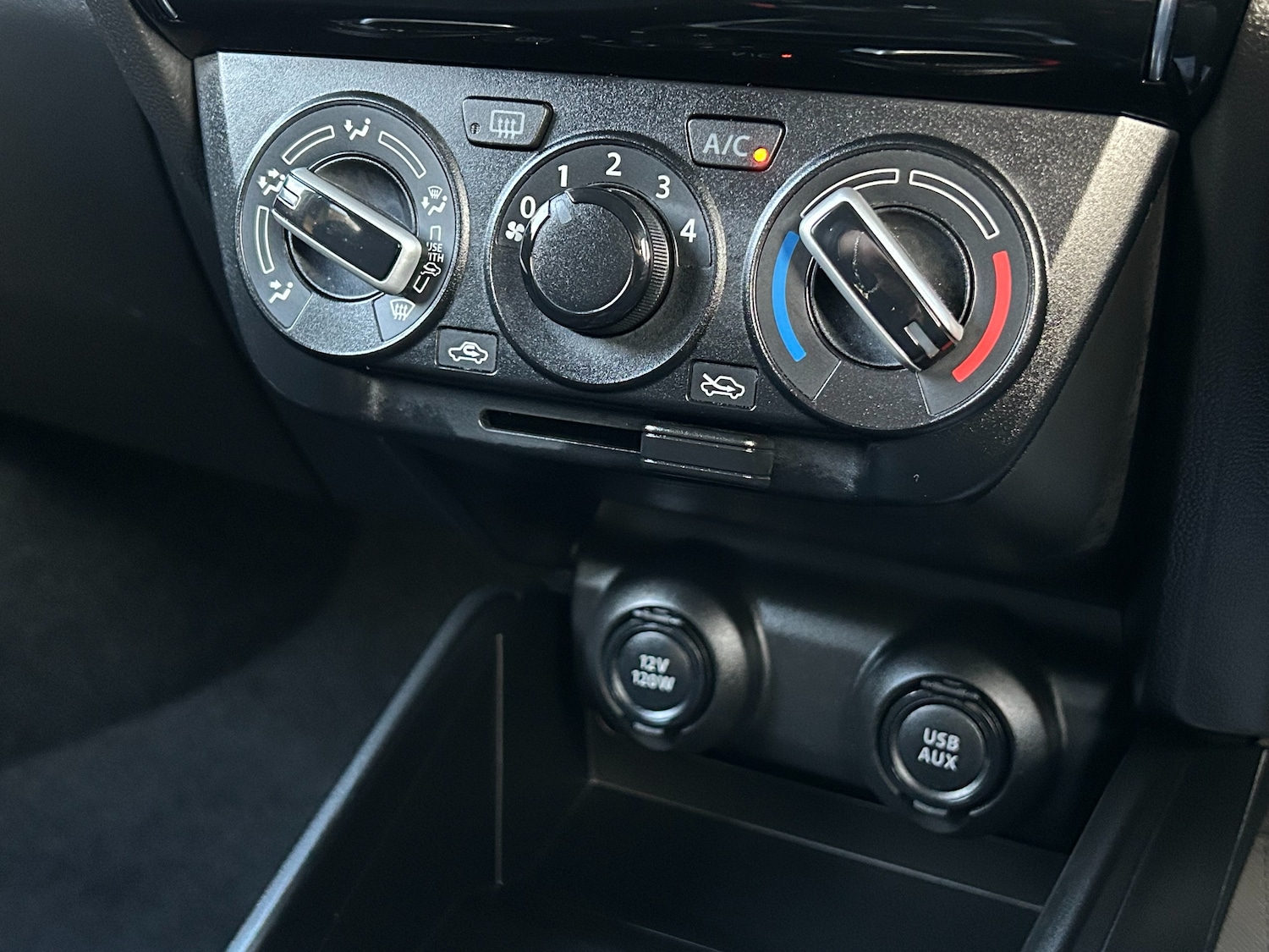 Used Suzuki Swift 2020 for sale - 76719082: Photo 50