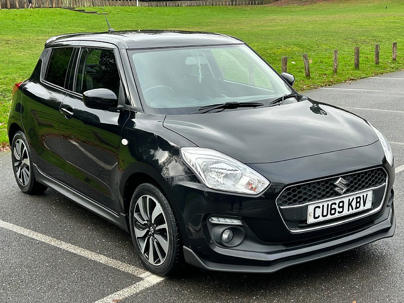 Used Suzuki Swift 2019 for sale - 76719083: Photo 1