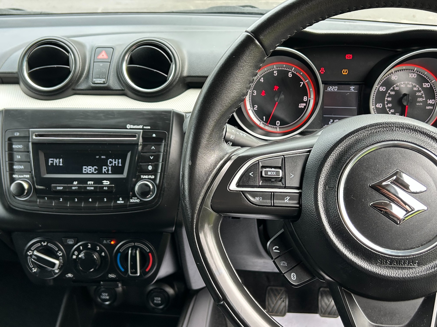 Used Suzuki Swift 2019 for sale - 76719083: Photo 35