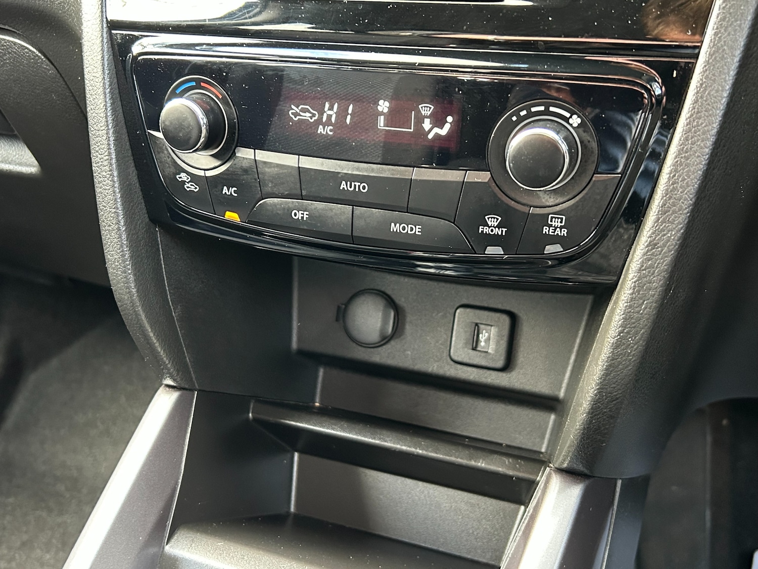 Used Suzuki Vitara 2019 for sale - 76909275: Photo 51