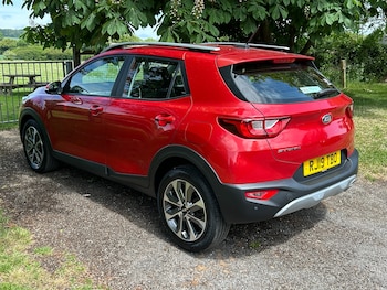 Used Kia Stonic 2019 for sale - 78659390: Photo