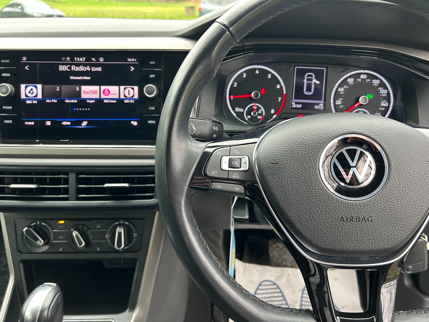 Used Volkswagen Polo 2021 for sale - 77620335: Photo 34