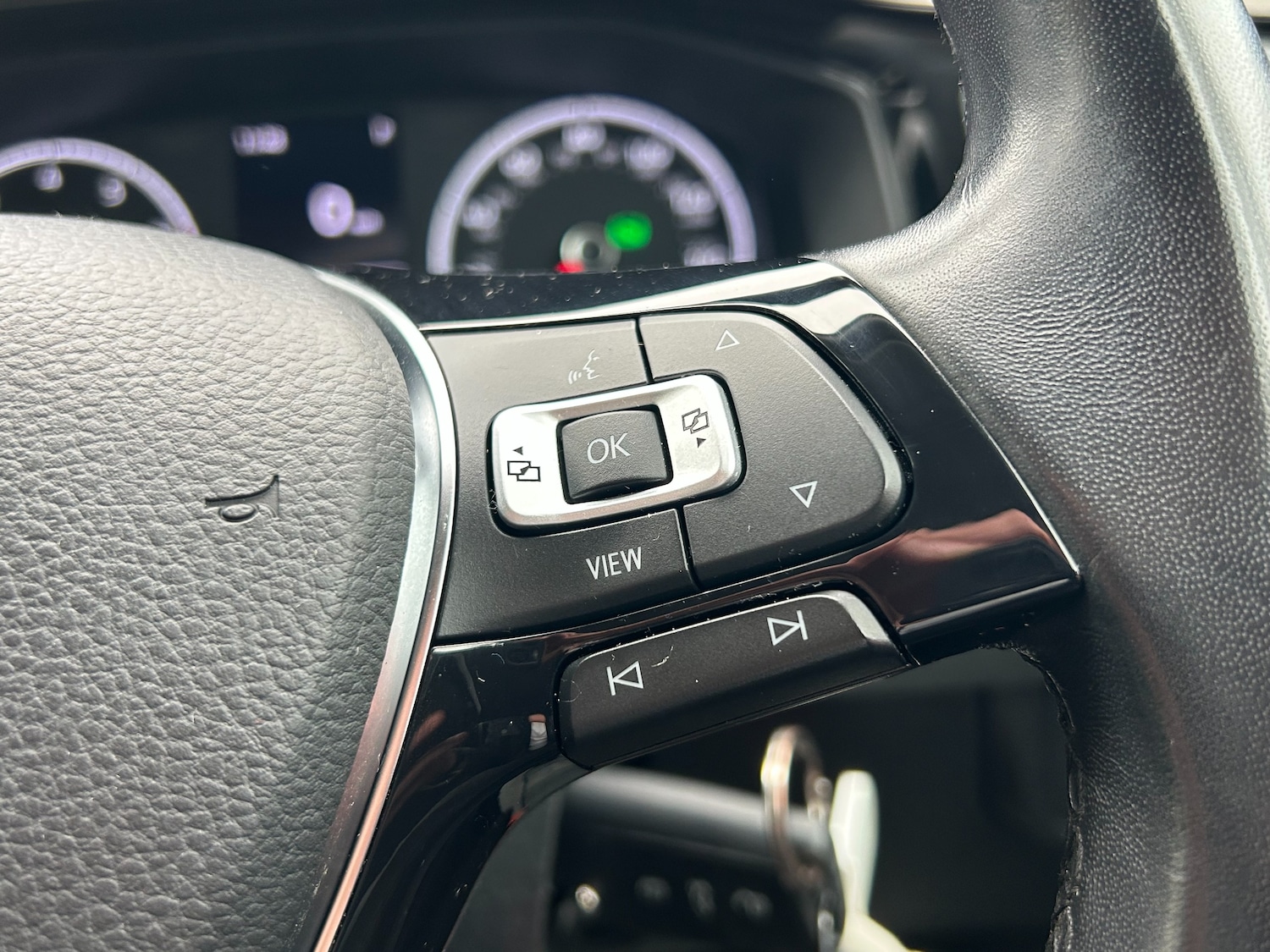 Used Volkswagen Polo 2021 for sale - 77620335: Photo 38