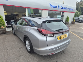 Used Honda Civic 2017 for sale - 79341690: Photo