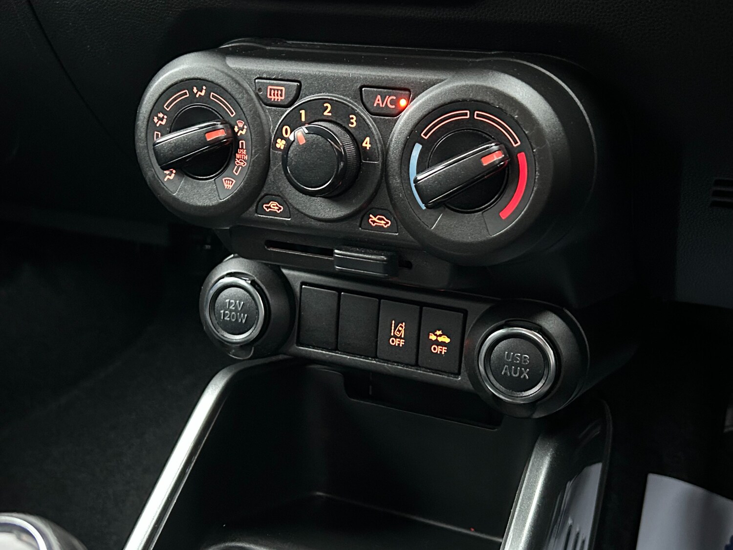 Used Suzuki Ignis 2023 for sale - 77515428: Photo 46