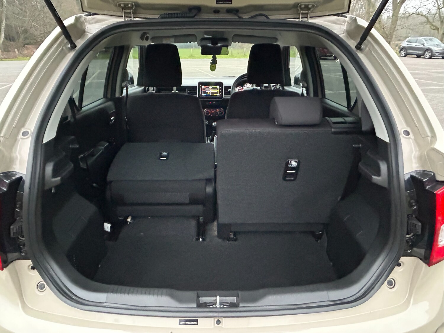 Used Suzuki Ignis 2023 for sale - 77515428: Photo 68