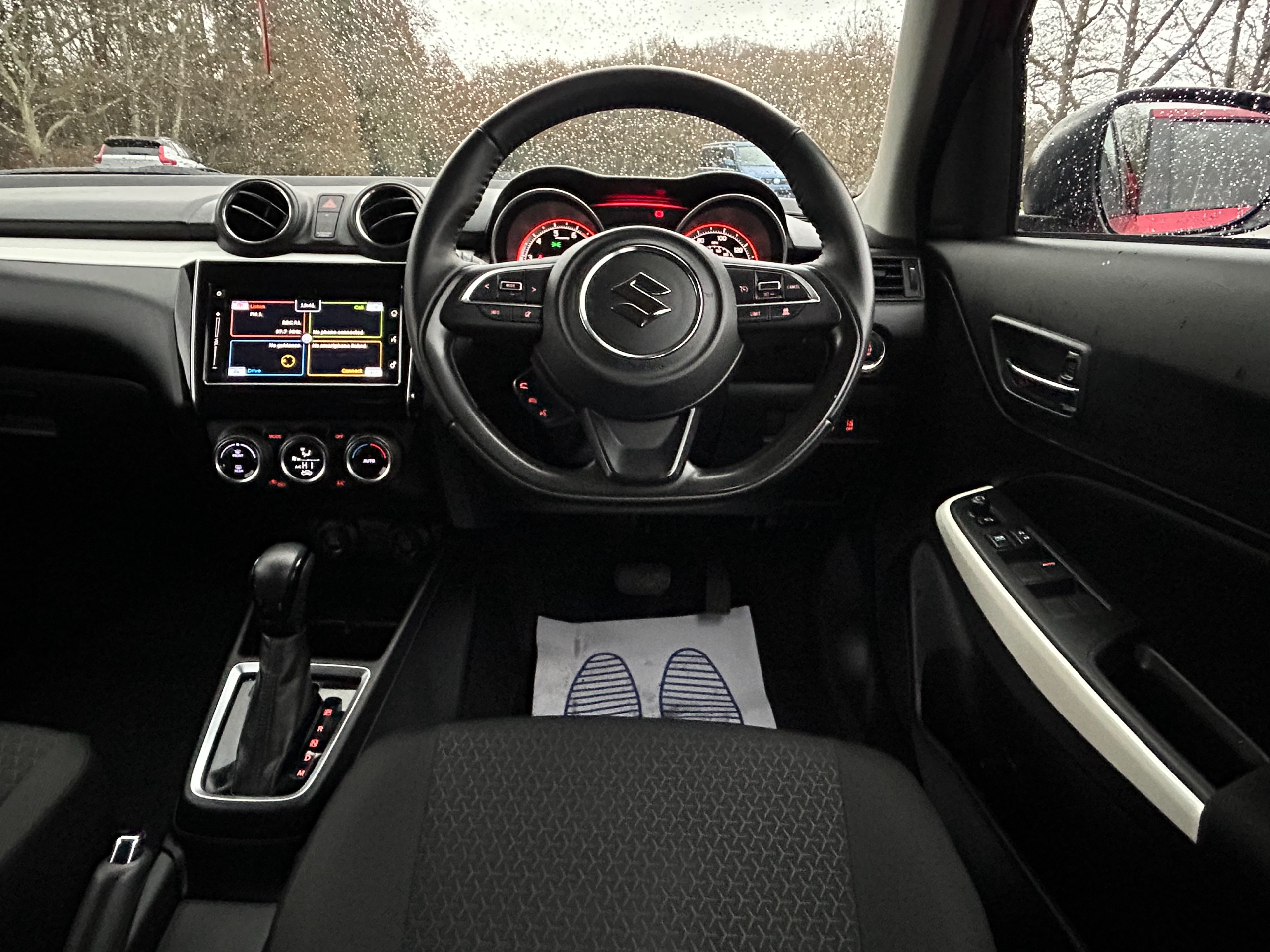 Used Suzuki Swift 2019 for sale - 77484869: Photo 41