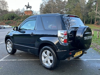 Used Suzuki Grand Vitara 2009 for sale - 76892307: Photo