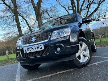 Used Suzuki Grand Vitara 2009 for sale - 76892307: Photo