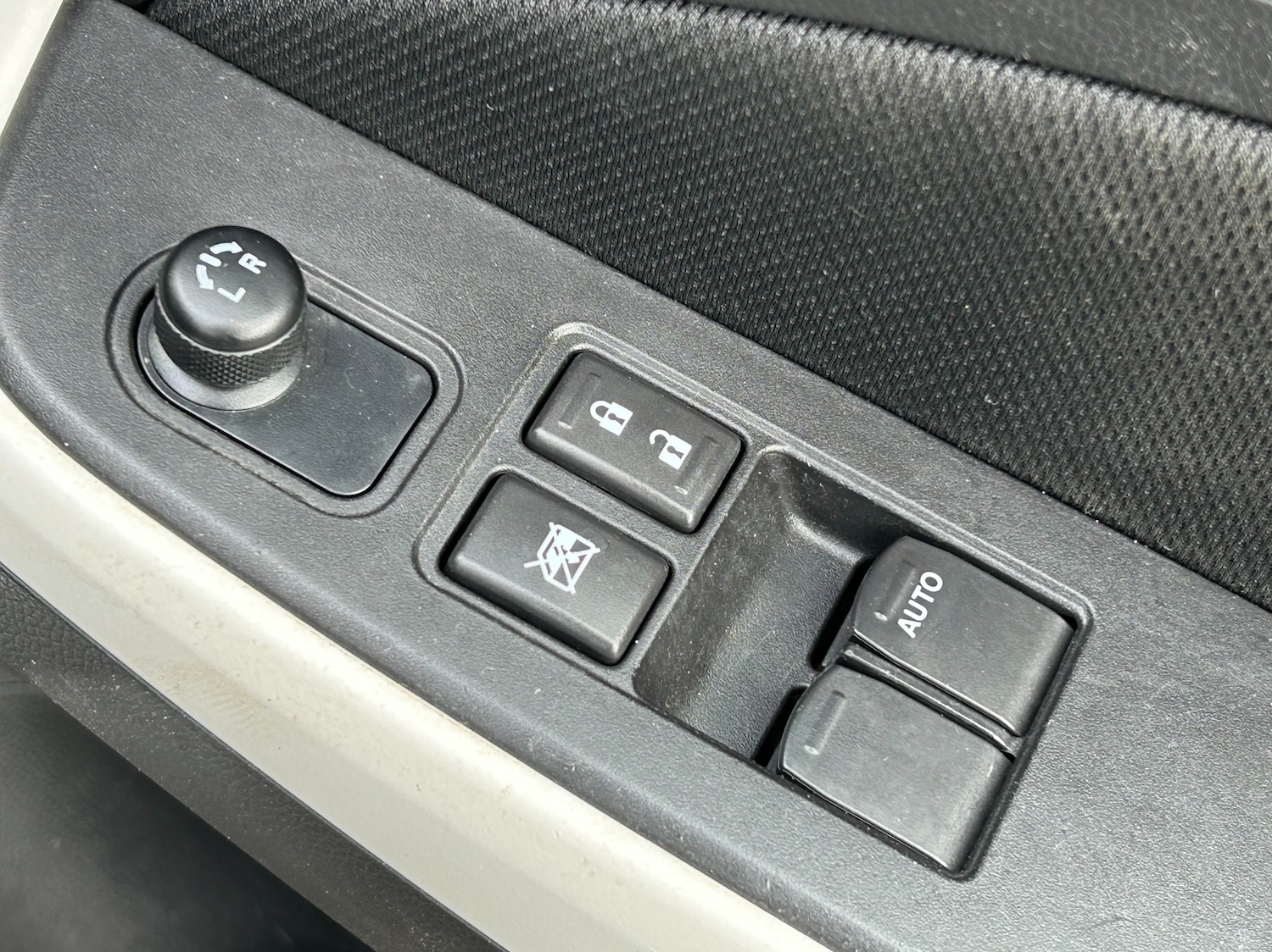 Used Suzuki Swift 2022 for sale - 77641780: Photo 27