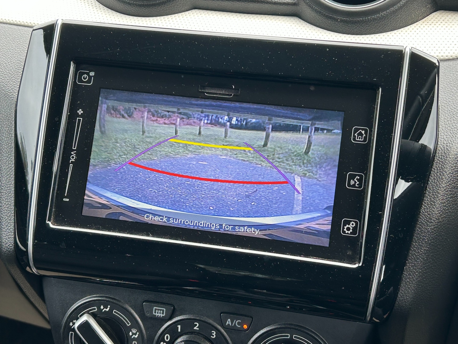 Used Suzuki Swift 2022 for sale - 77641780: Photo 45