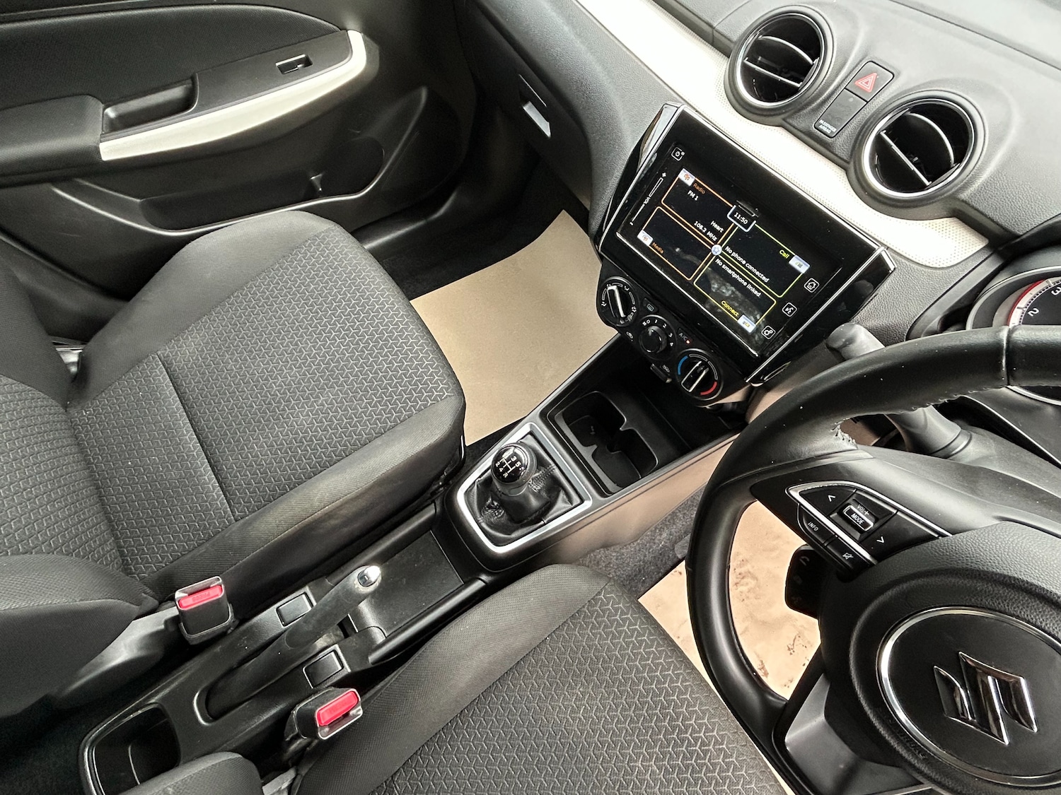 Used Suzuki Swift 2022 for sale - 77641780: Photo 49