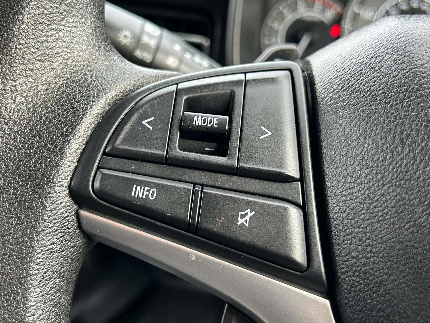 Used Suzuki Ignis 2024 for sale - 76719074: Photo 40