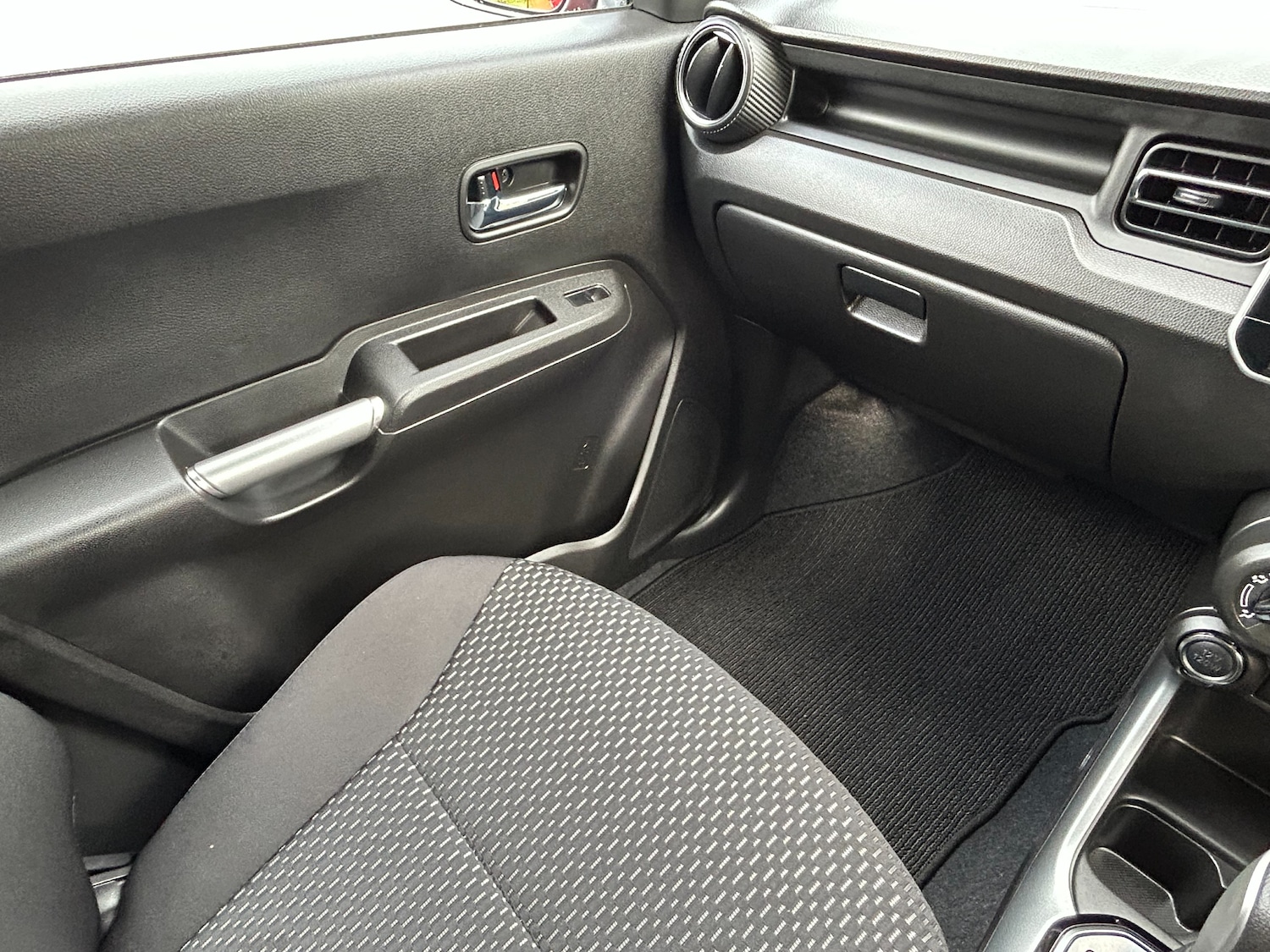 Used Suzuki Ignis 2024 for sale - 76719074: Photo 54