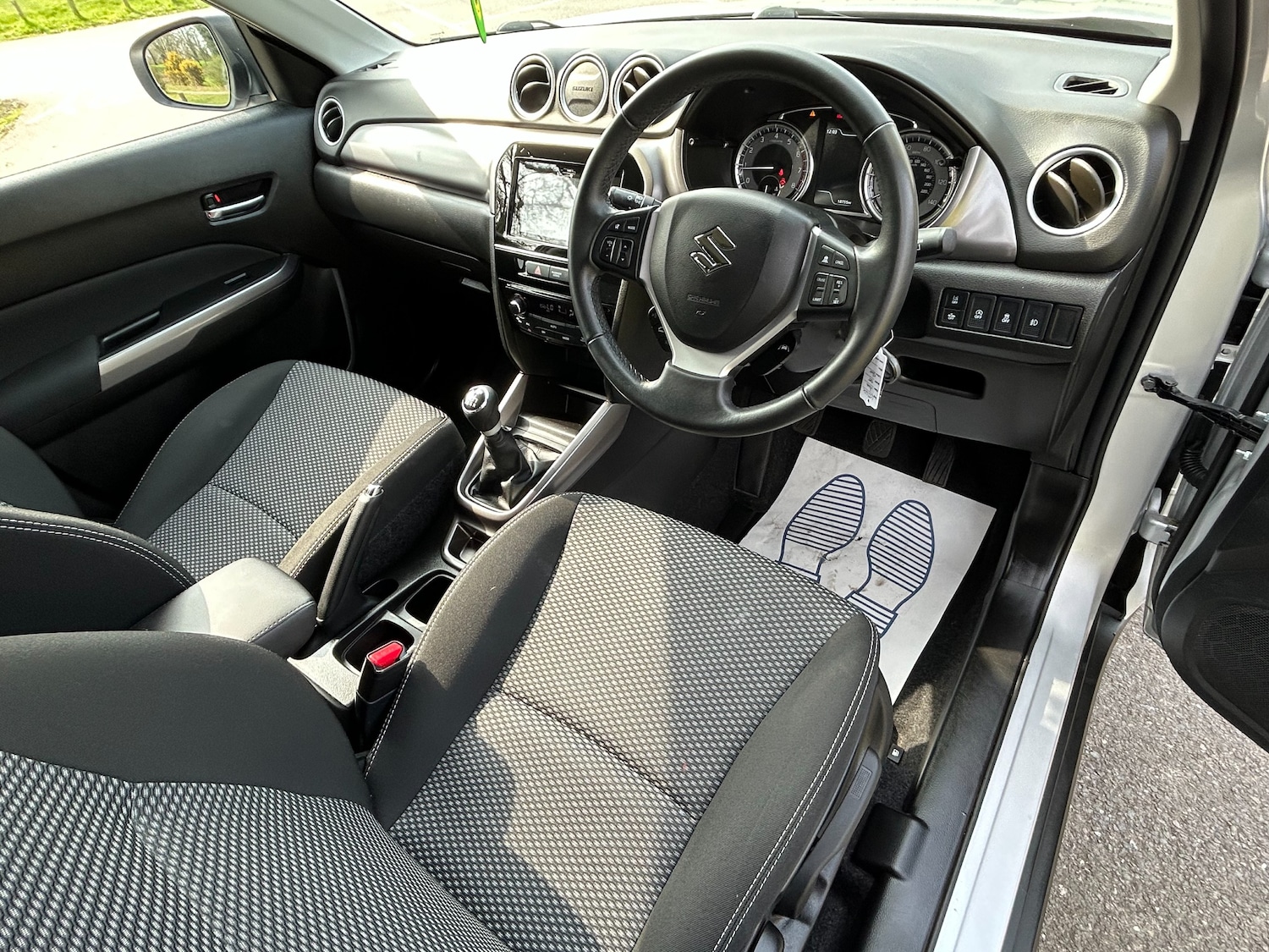 Used Suzuki Vitara 2022 for sale - 77989781: Photo 2