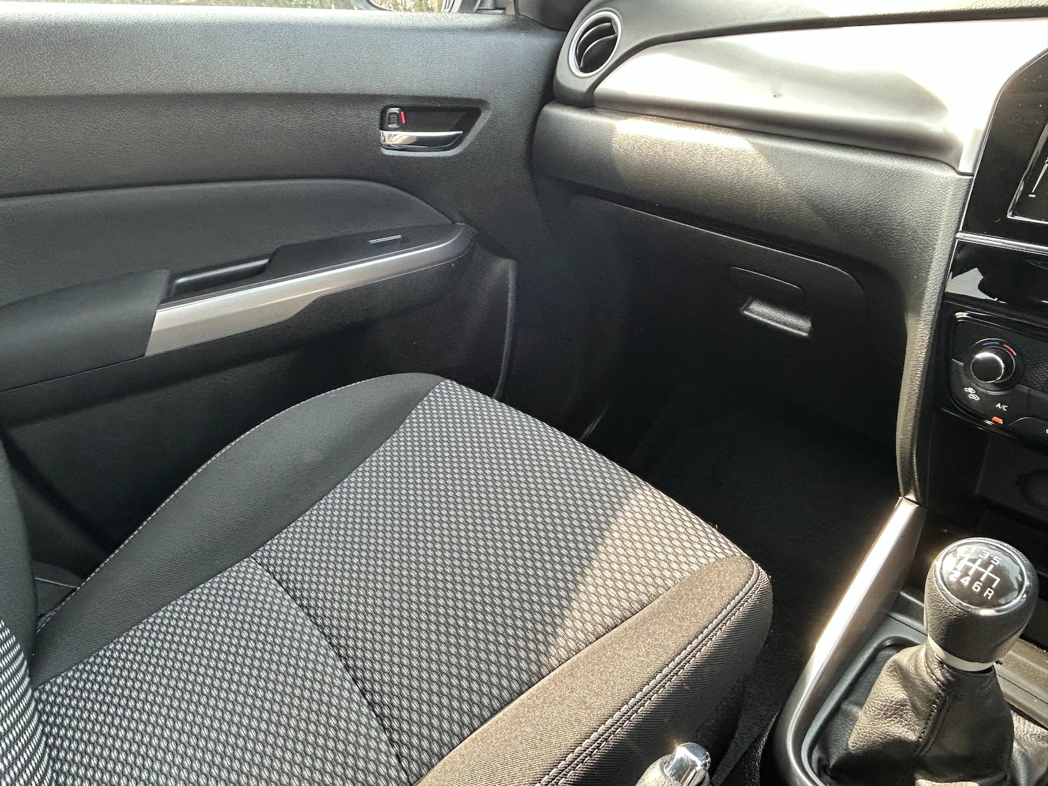 Used Suzuki Vitara 2022 for sale - 77989781: Photo 55