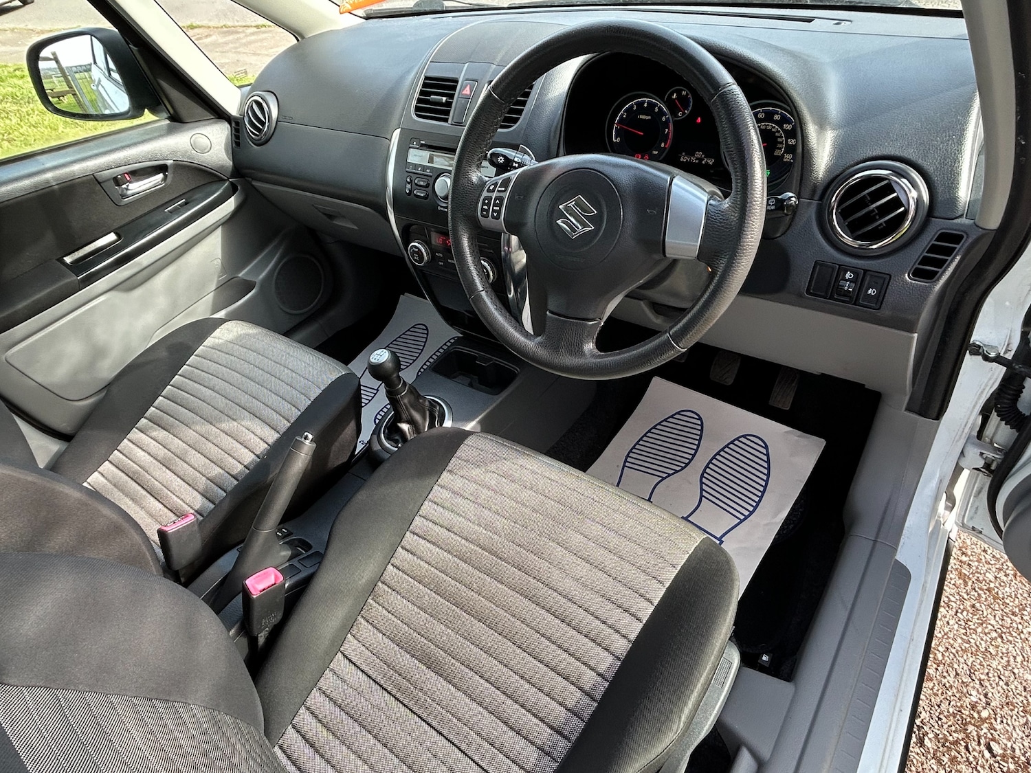 Used Suzuki SX4 2014 for sale - 77966584: Photo 2