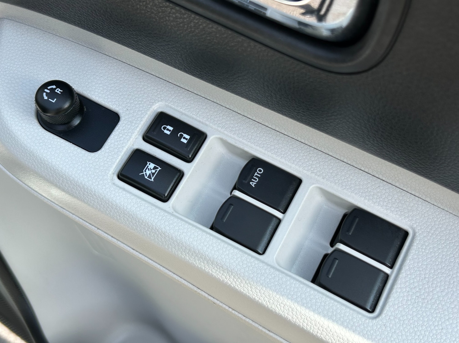 Used Suzuki Ignis 2017 for sale - 76719065: Photo 29