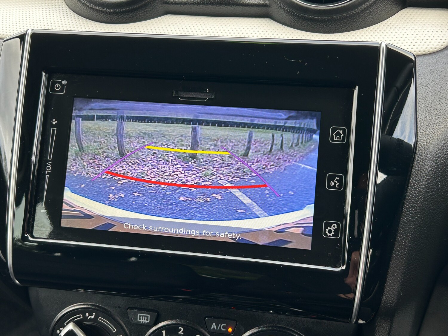 Used Suzuki Swift 2023 for sale - 77515429: Photo 45