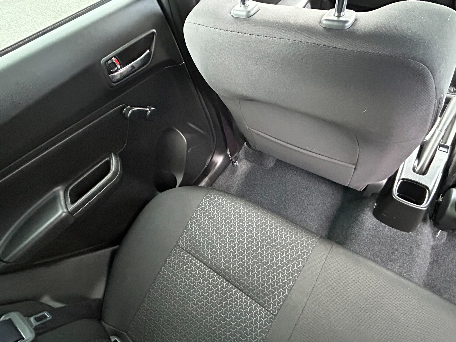 Used Suzuki Swift 2023 for sale - 77515429: Photo 60