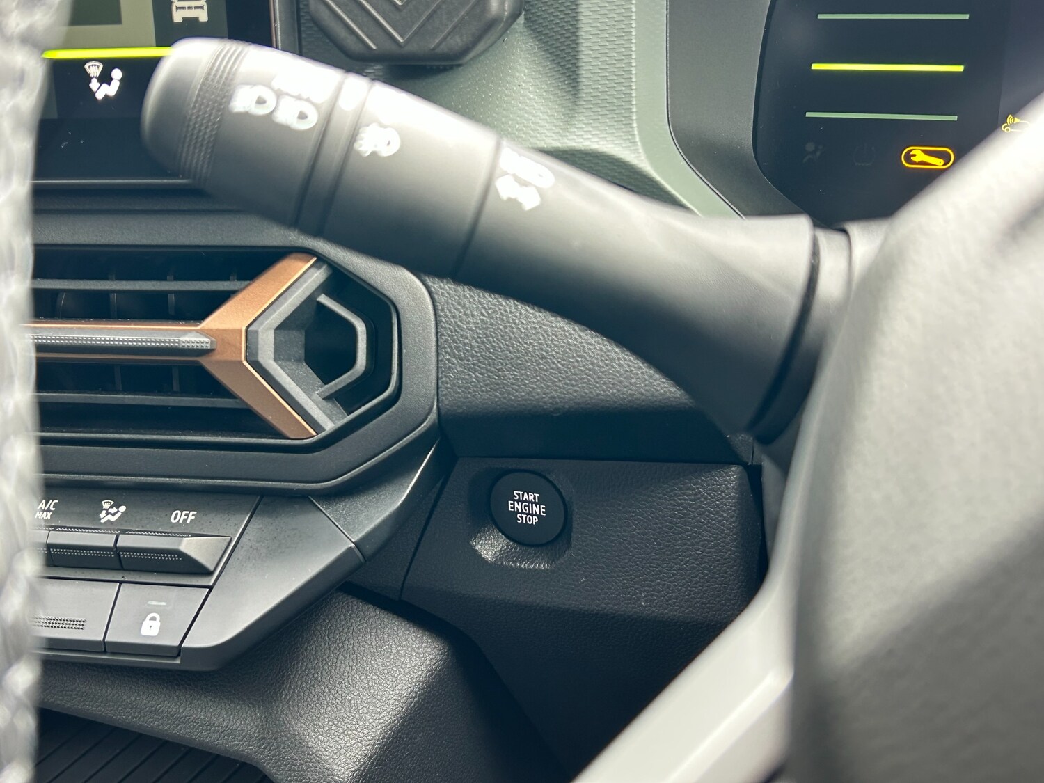 Used Dacia Duster 2025 for sale - 78039469: Photo 43