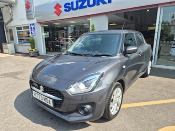 Used Suzuki Swift 2023 for sale - 79246046: Photo