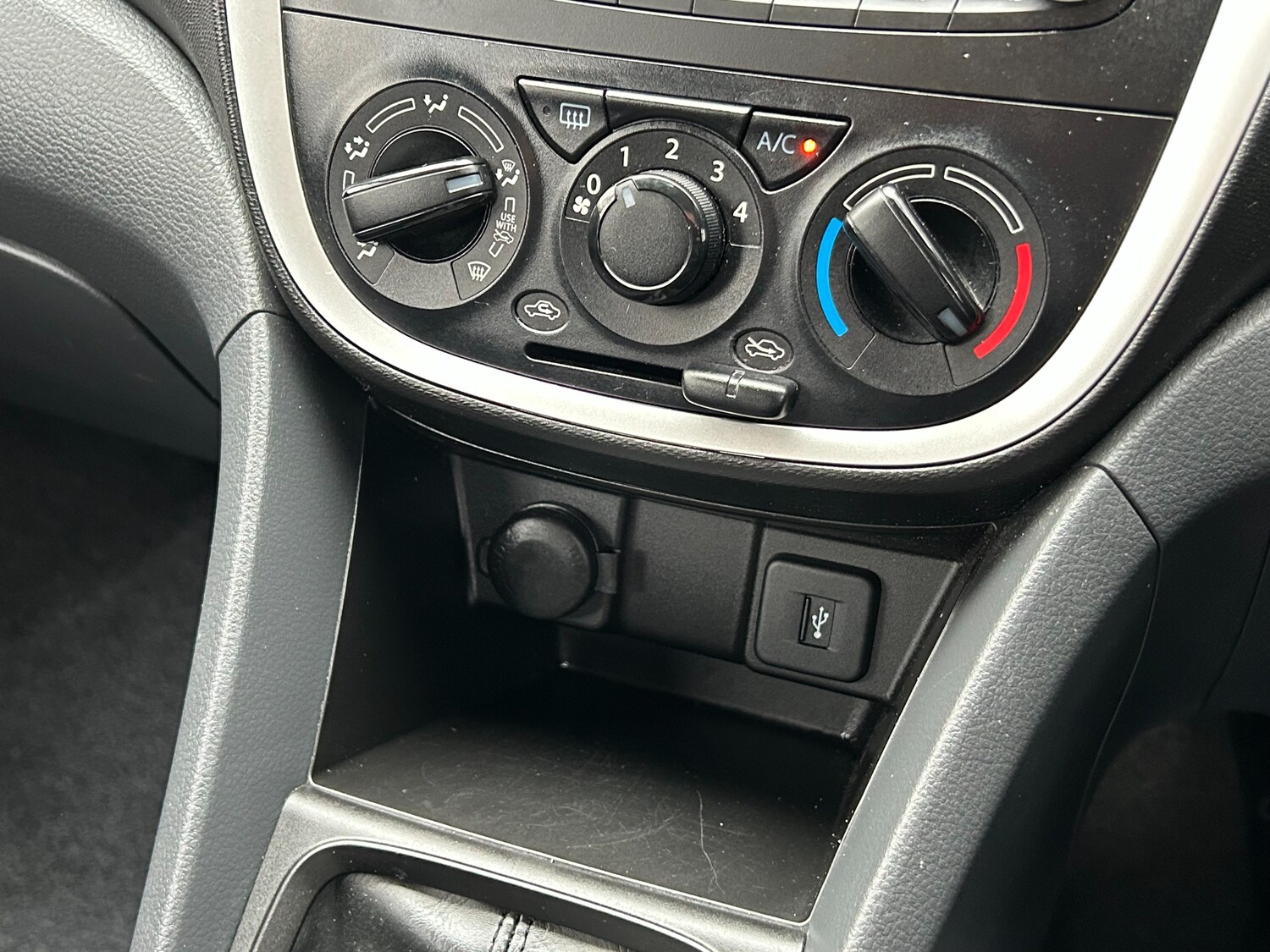 Used Suzuki Celerio 2018 for sale - 77515422: Photo 42