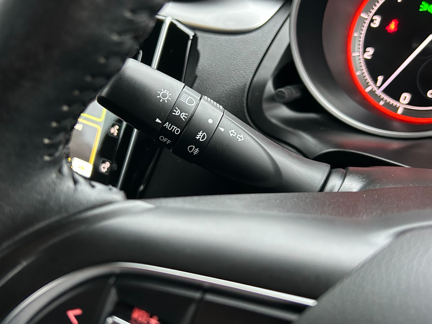 Used Suzuki Swift 2021 for sale - 76949843: Photo 39