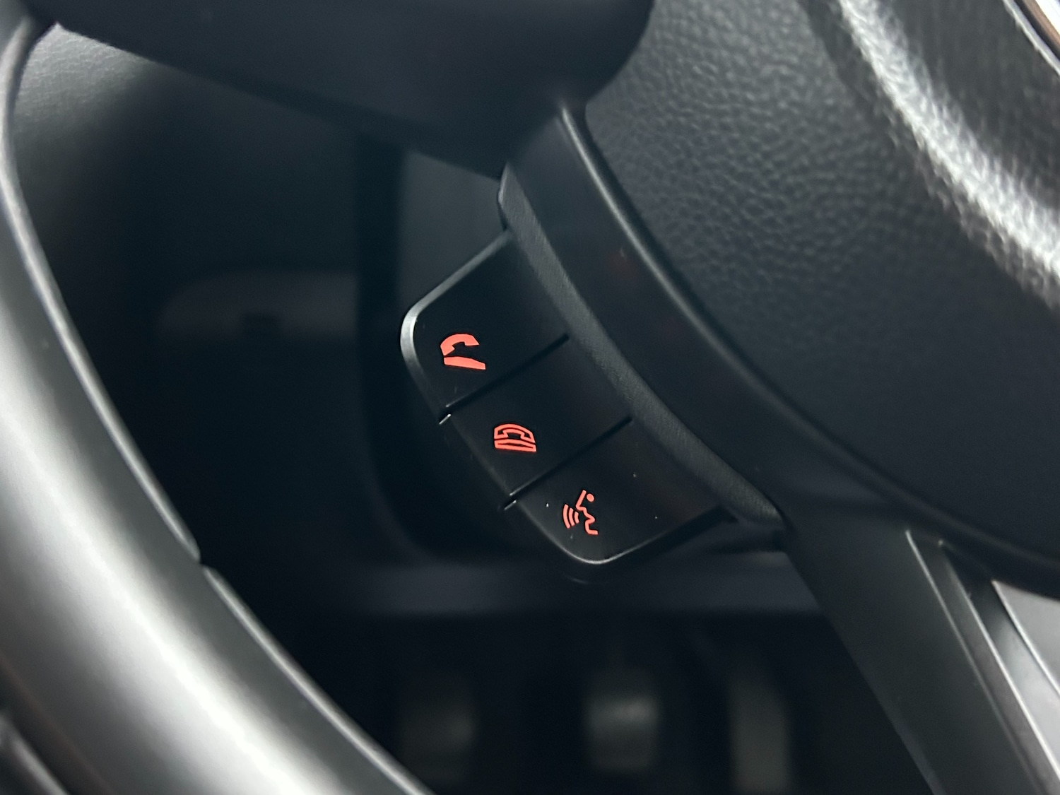 Used Suzuki Swift 2021 for sale - 76949843: Photo 41