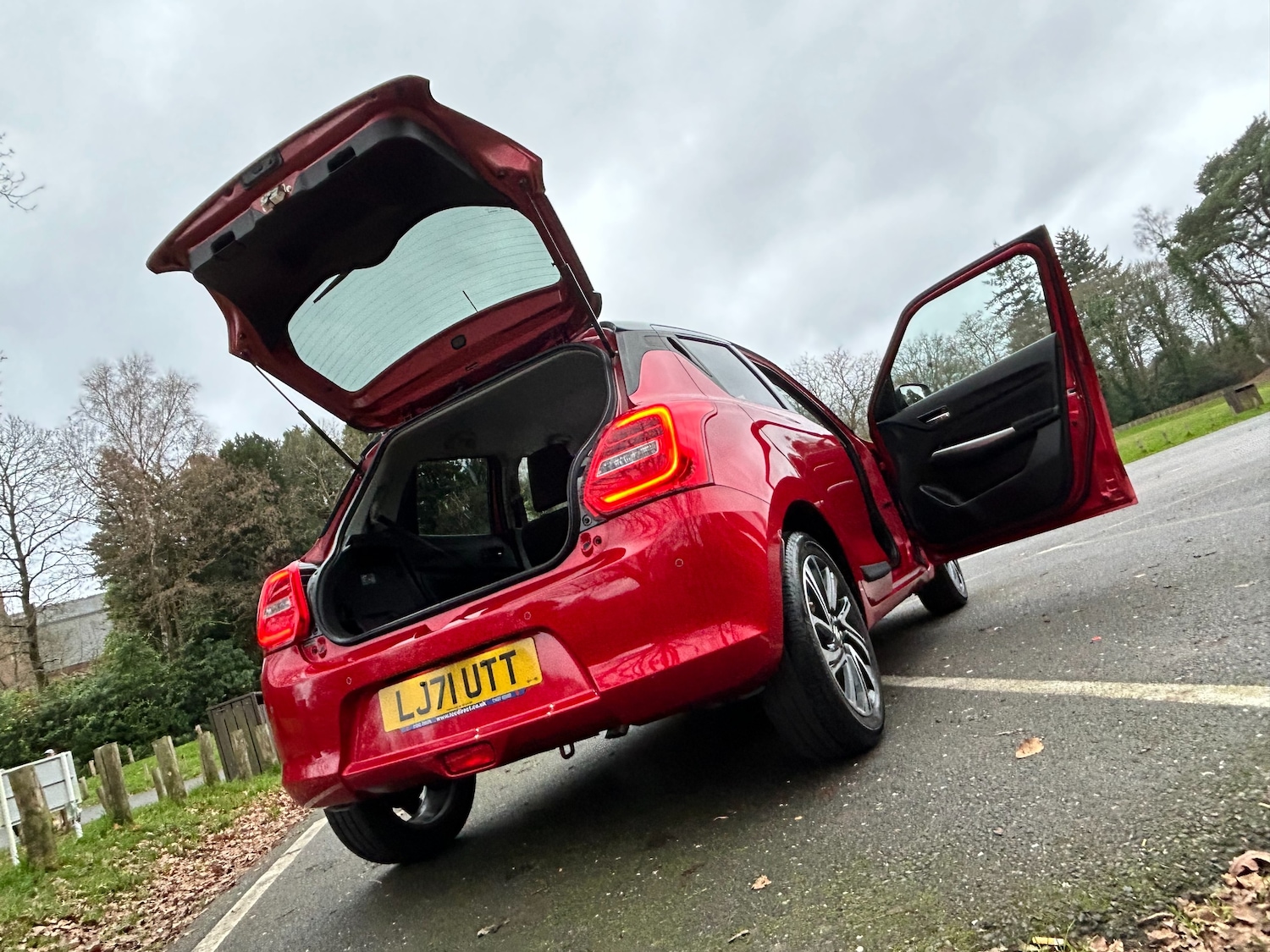 Used Suzuki Swift 2021 for sale - 76949843: Photo 75