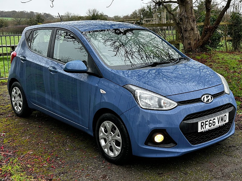 Used Hyundai i10 2016 for sale - 76972937: Photo 1