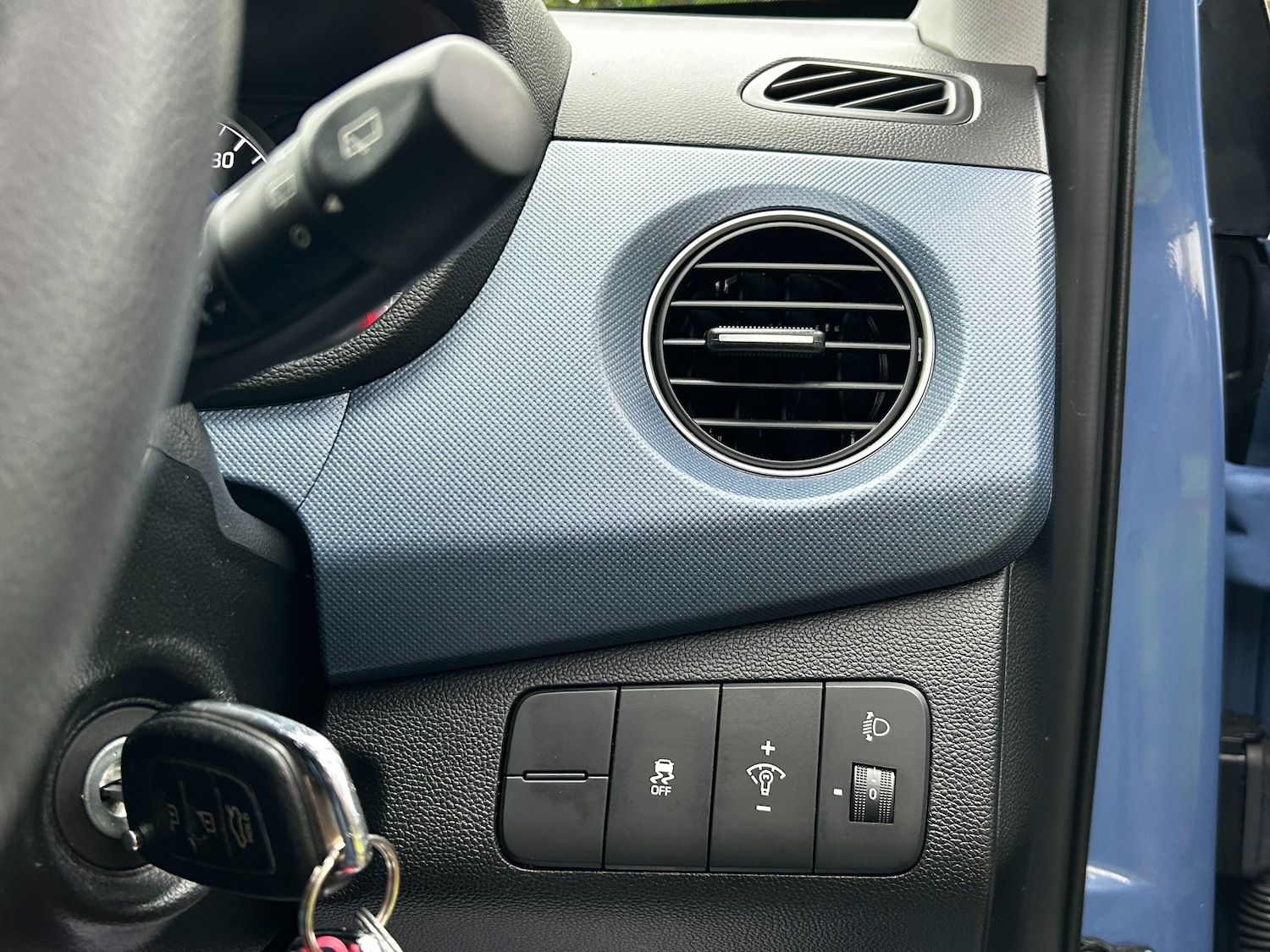 Used Hyundai i10 2016 for sale - 76972937: Photo 28