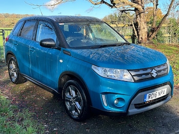 2016 (16) - 1.6 SZ-T 5dr