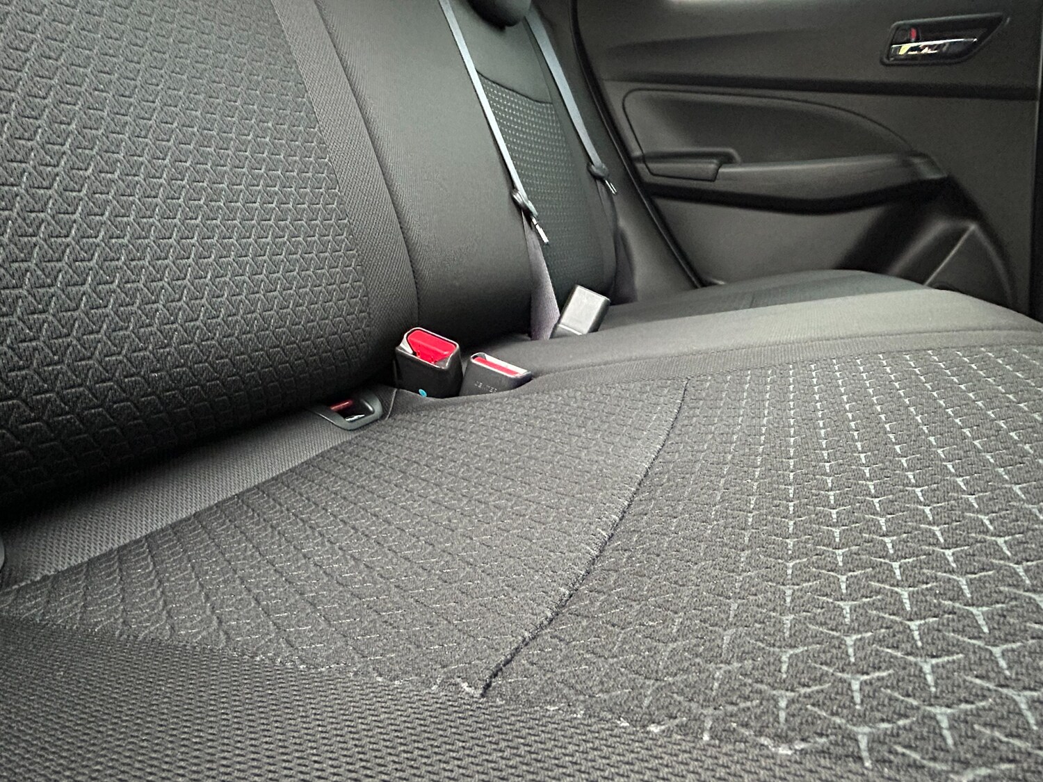 Used Suzuki Swift 2023 for sale - 77590448: Photo 60