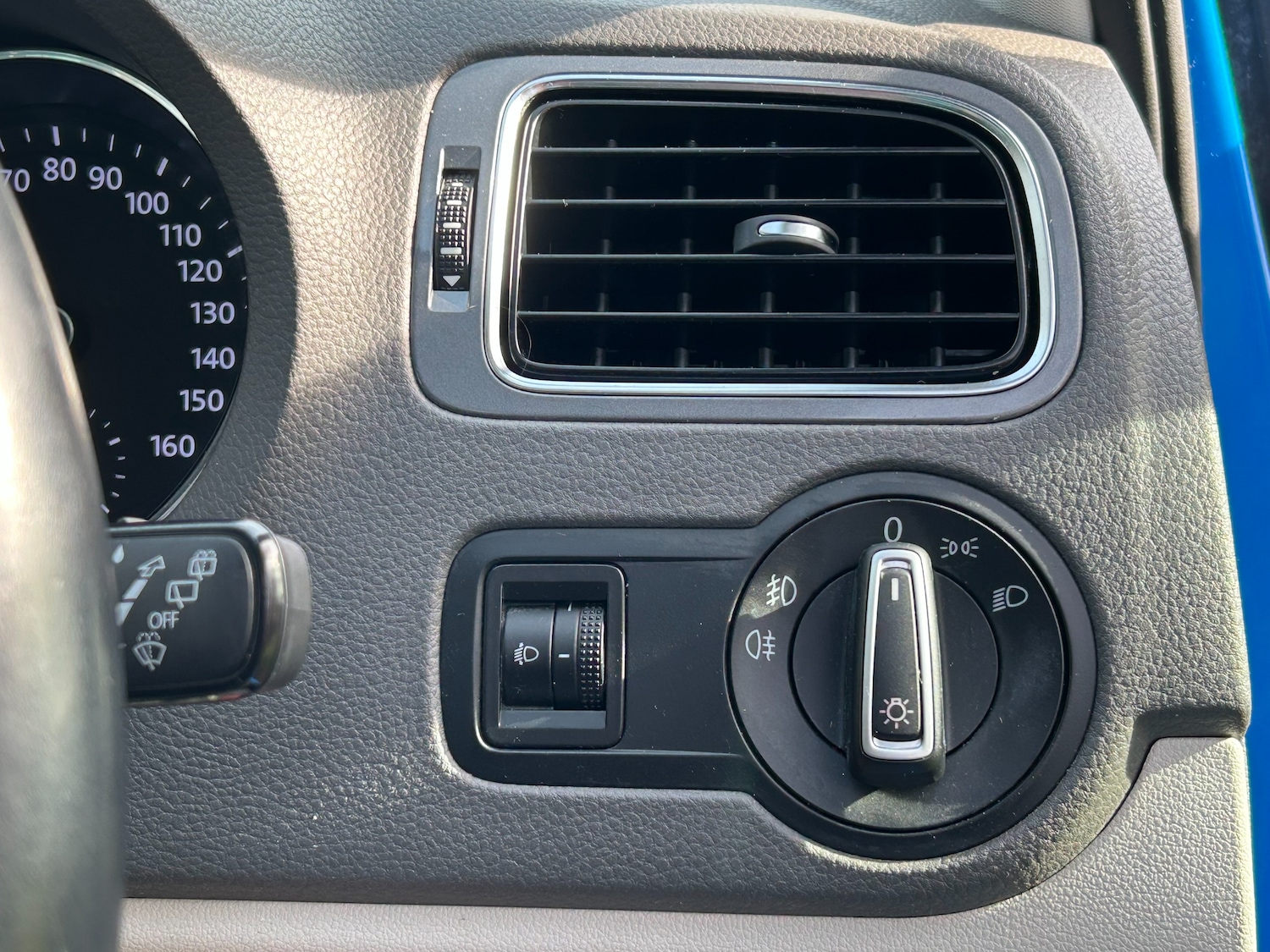 Used Volkswagen Polo 2015 for sale - 77966585: Photo 29