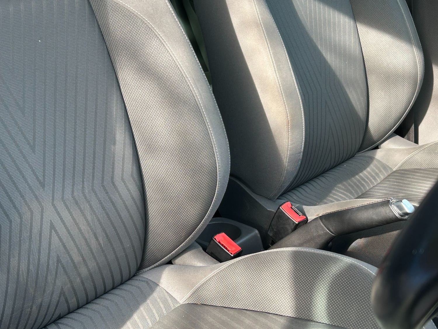 Used Volkswagen Polo 2015 for sale - 77966585: Photo 33