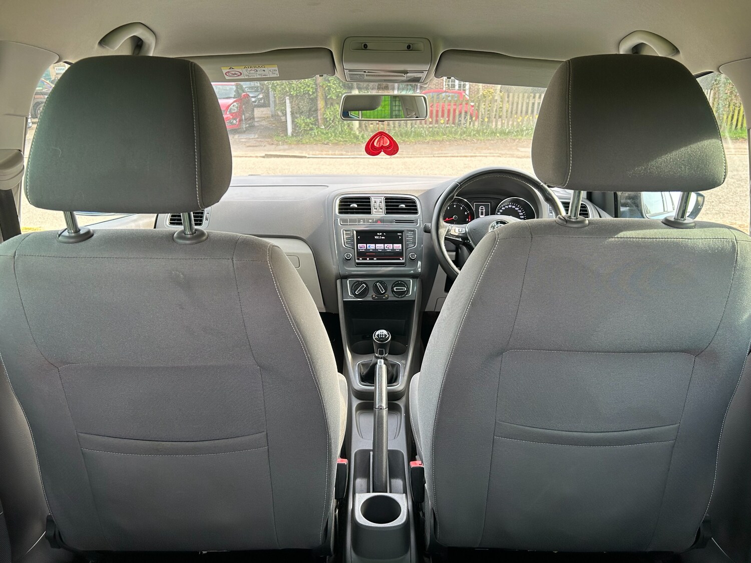 Used Volkswagen Polo 2015 for sale - 77966585: Photo 58