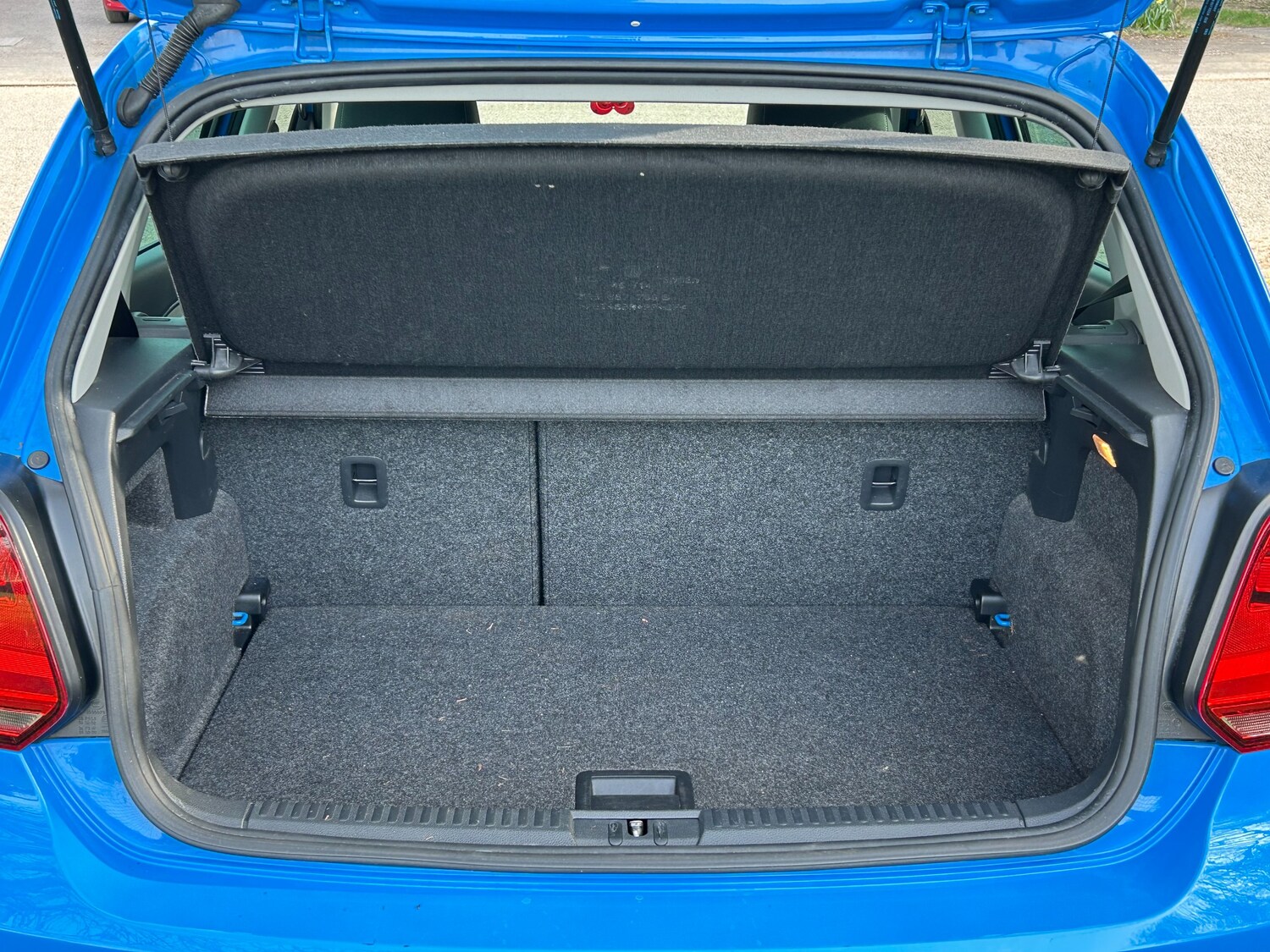 Used Volkswagen Polo 2015 for sale - 77966585: Photo 63