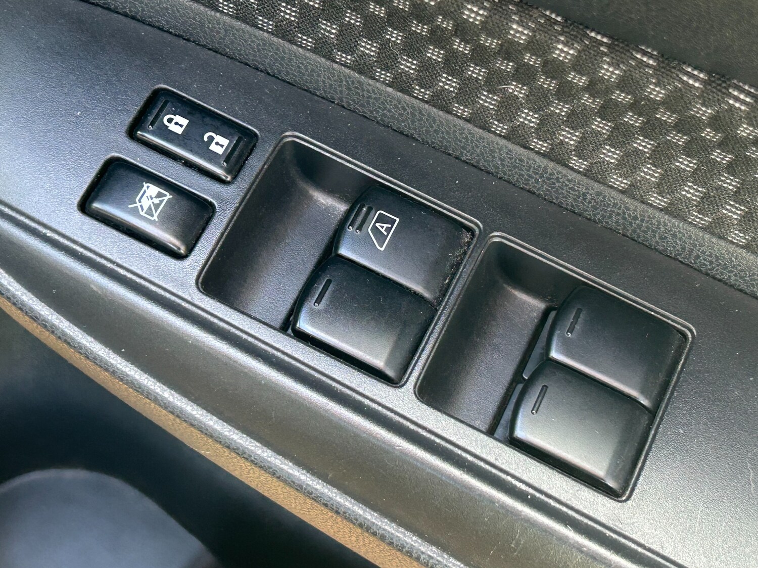 Used Nissan Note 2017 for sale - 77498066: Photo 27