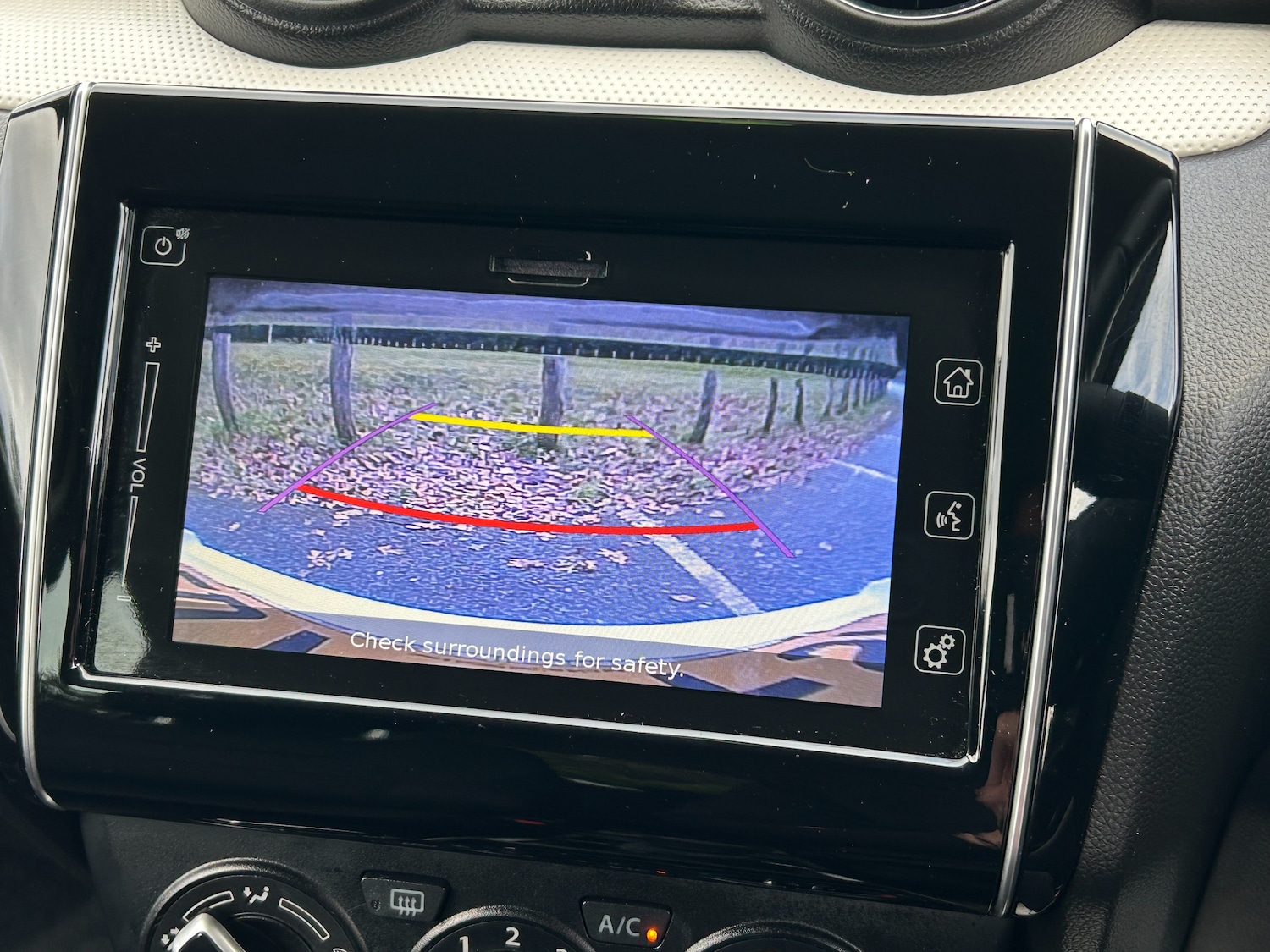 Used Suzuki Swift 2023 for sale - 77484872: Photo 45