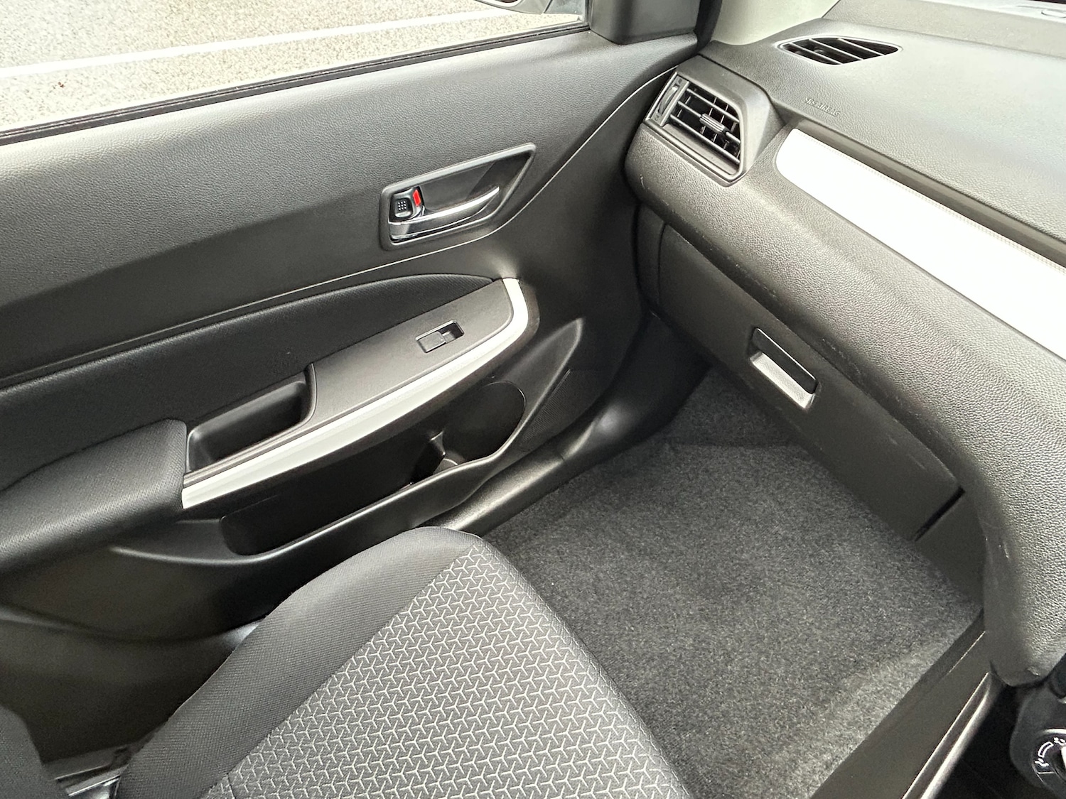 Used Suzuki Swift 2023 for sale - 77484872: Photo 53