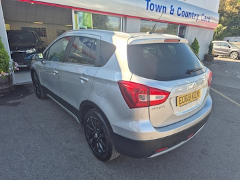 Used Suzuki SX4 S-Cross 2019 for sale - 79567619: Photo