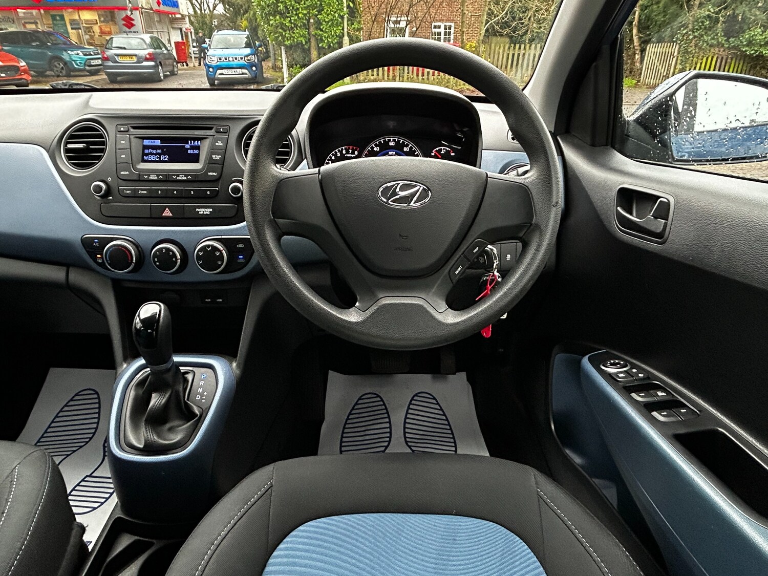 Used Hyundai i10 2016 for sale - 77484877: Photo 38